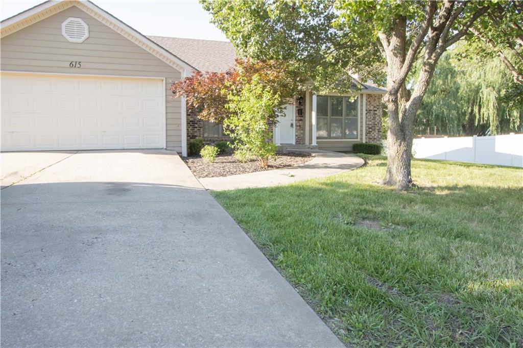 Listing Photo MLS #HMS2558803