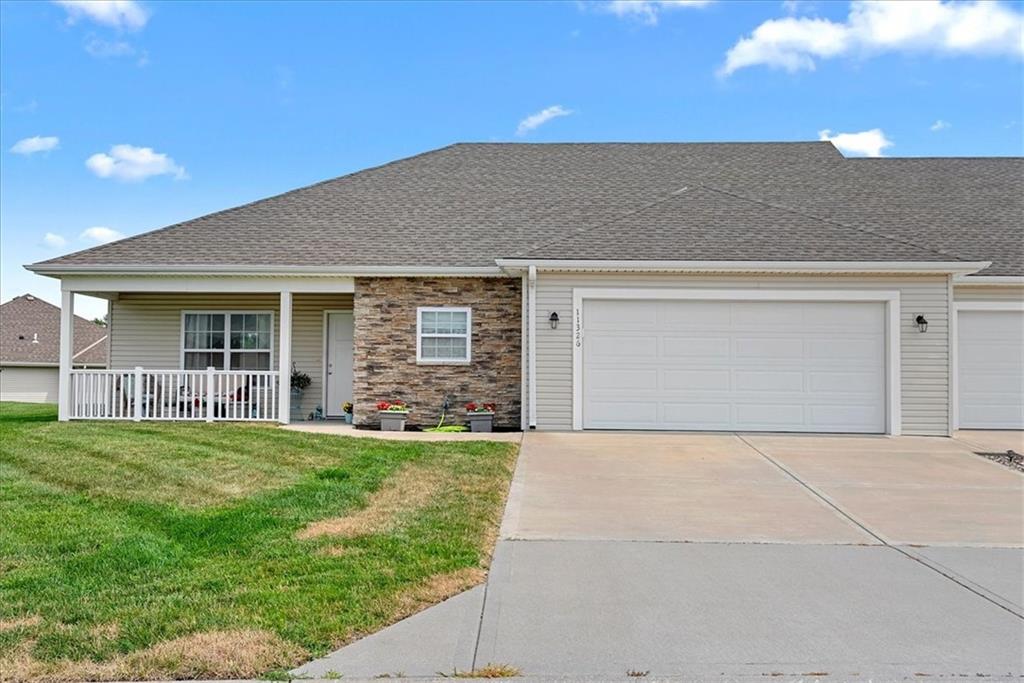 Listing Photo MLS #HMS2559089