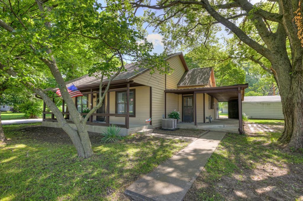 Listing Photo MLS #HMS2559152