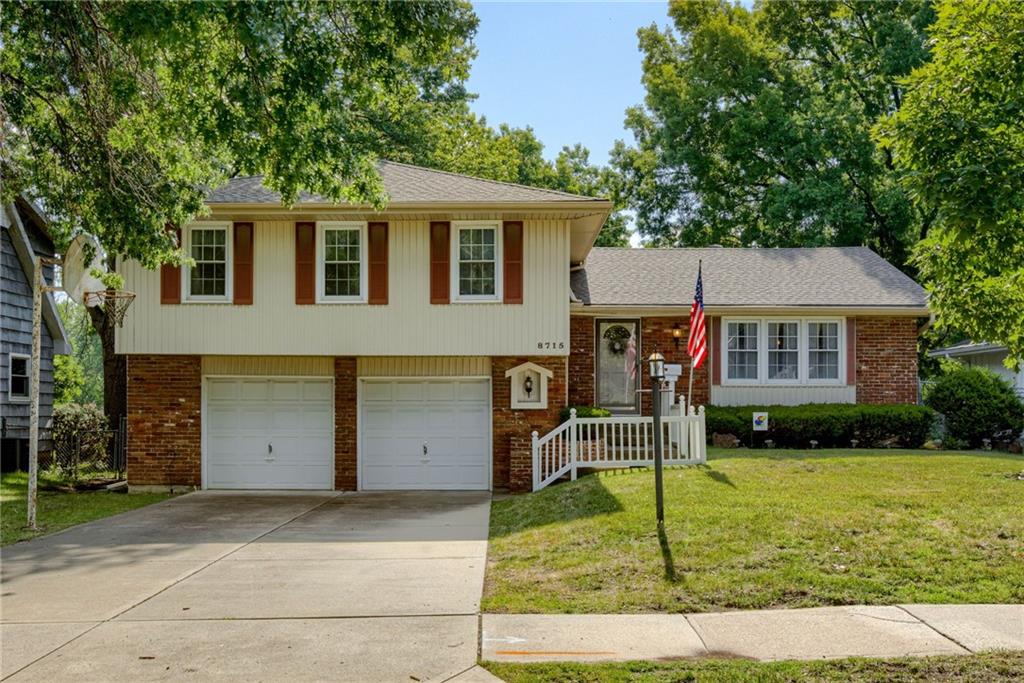 Listing Photo MLS #HMS2559170