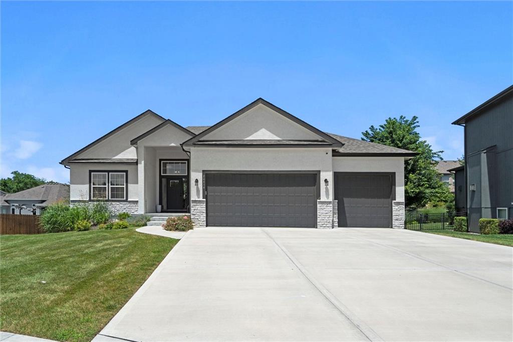 Listing Photo MLS #HMS2559333