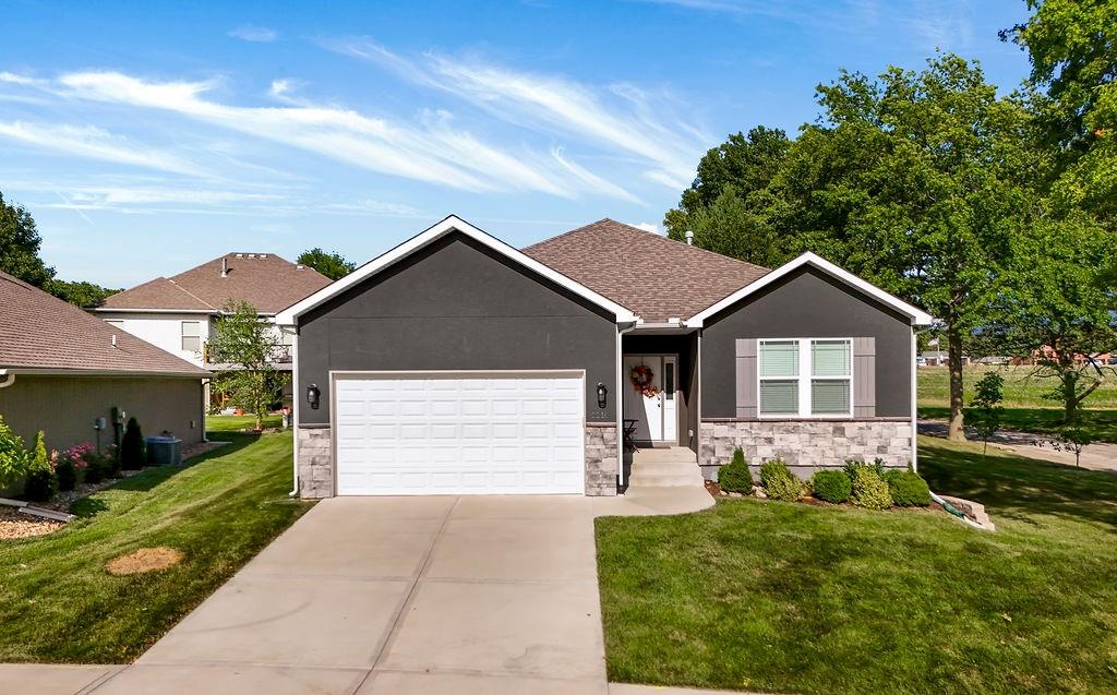 Listing Photo MLS #HMS2559487