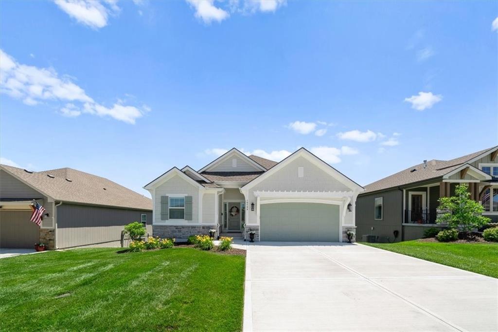 Listing Photo MLS #HMS2559683