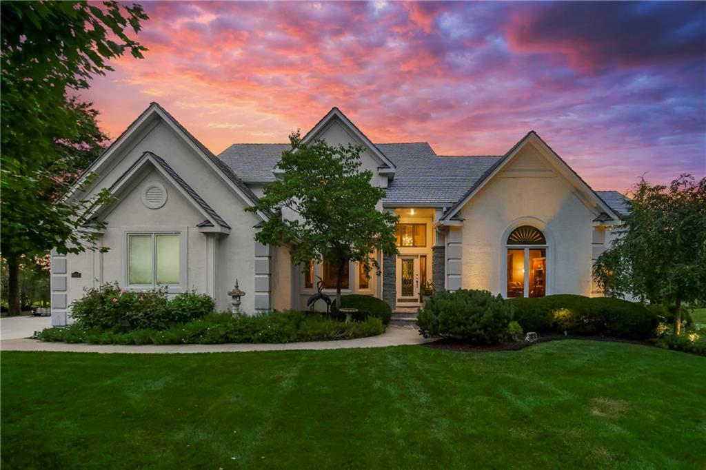 Listing Photo MLS #HMS2559777