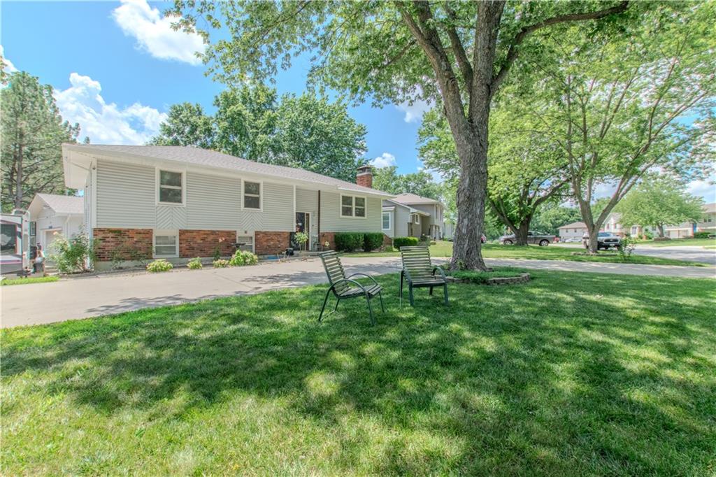 Listing Photo MLS #HMS2559795