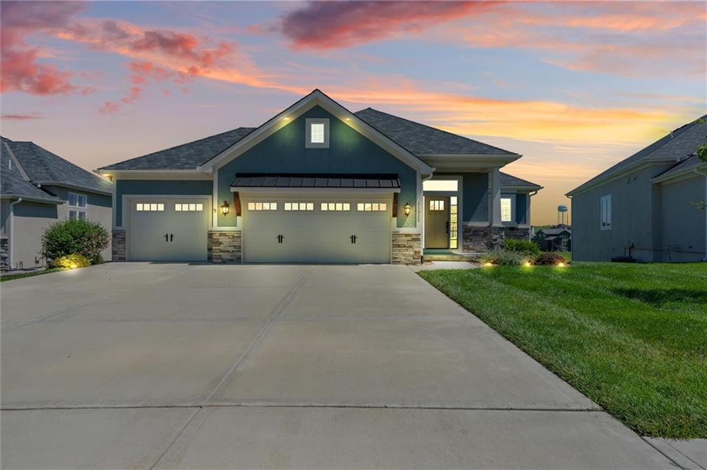 Listing Photo MLS #HMS2559797