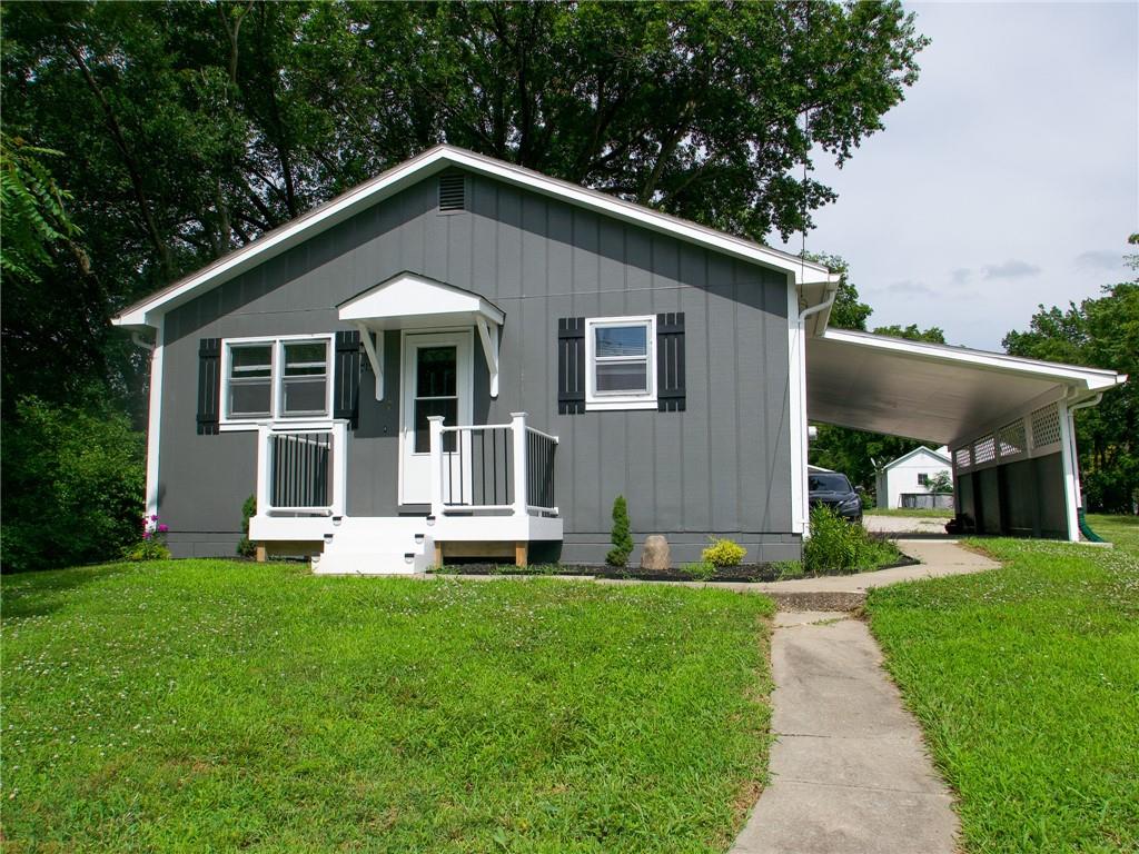 Listing Photo MLS #HMS2559934