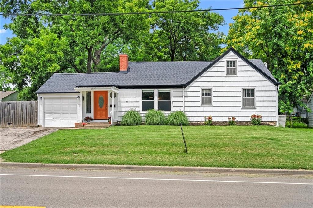 Listing Photo MLS #HMS2560005