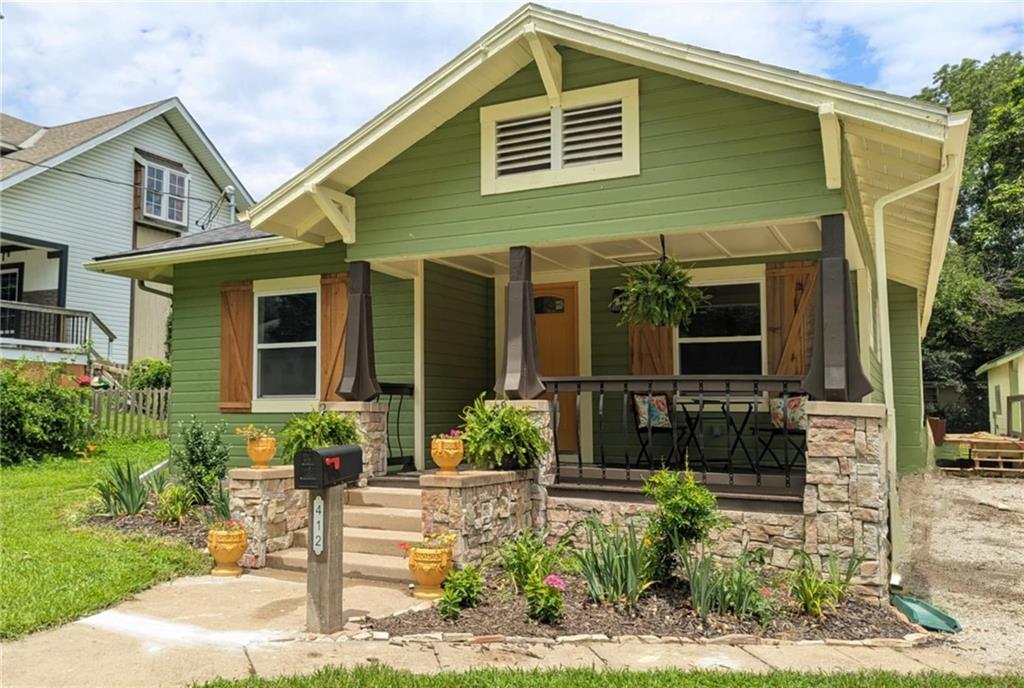 Listing Photo MLS #HMS2560107