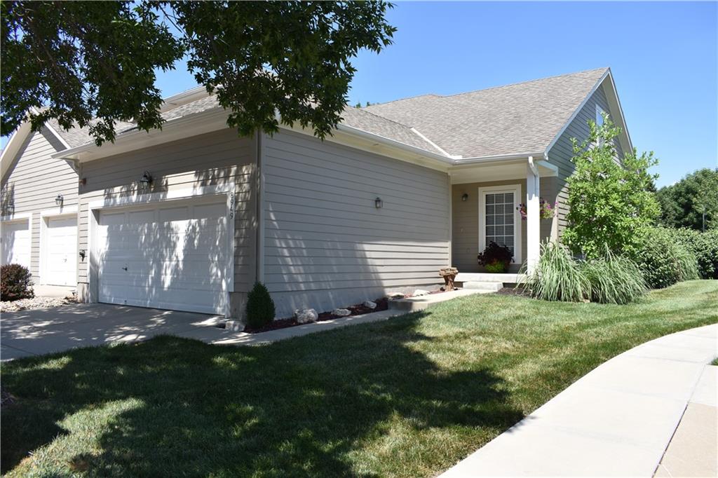 Listing Photo MLS #HMS2560247