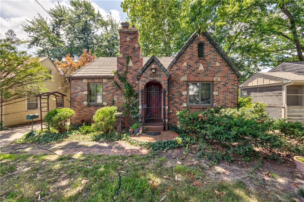 Listing Photo MLS #HMS2561327