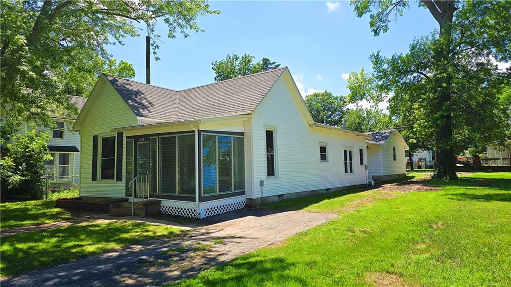 Listing Photo MLS #HMS2561334