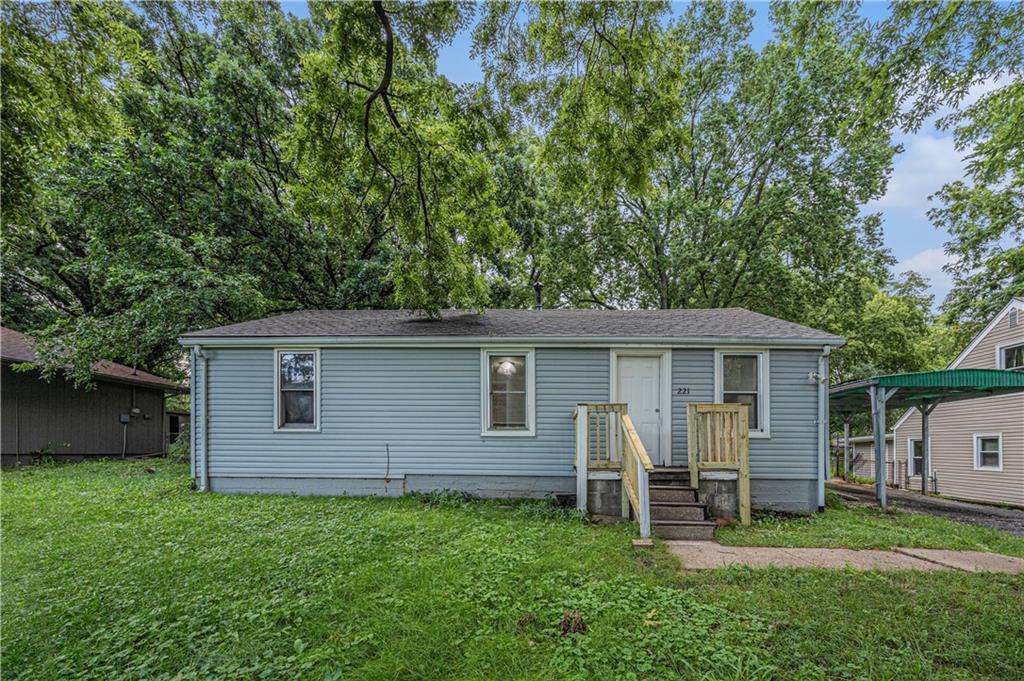 Listing Photo MLS #HMS2561397