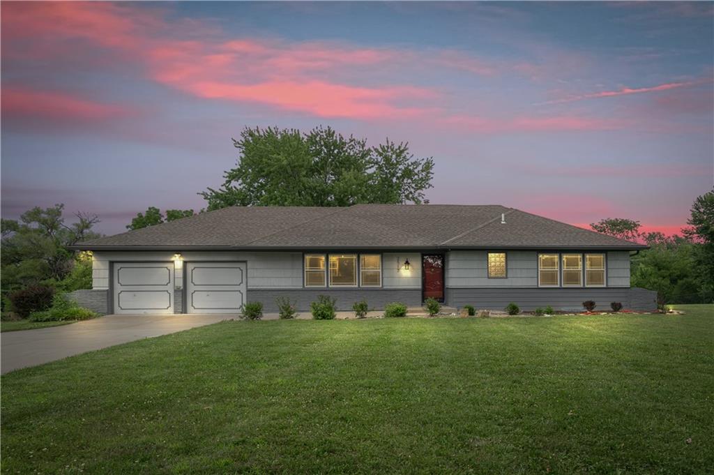 Listing Photo MLS #HMS2561445