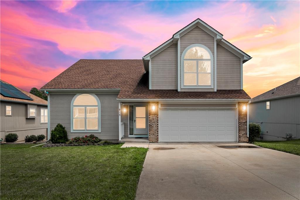 Listing Photo MLS #HMS2561572