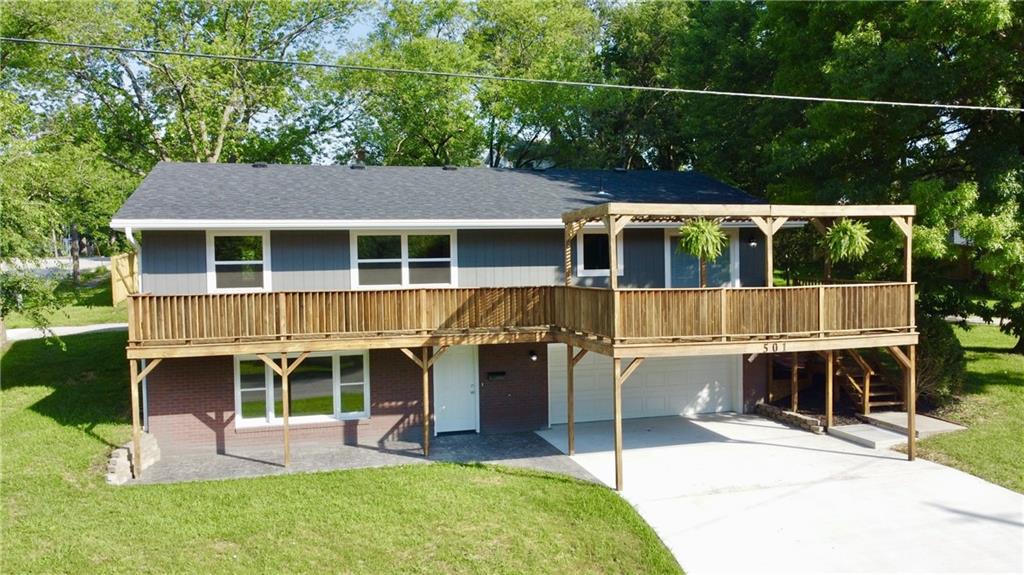 Listing Photo MLS #HMS2561771