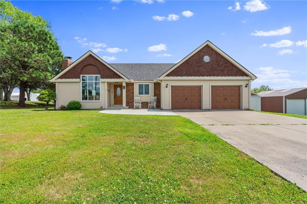 Listing Photo MLS #HMS2561775