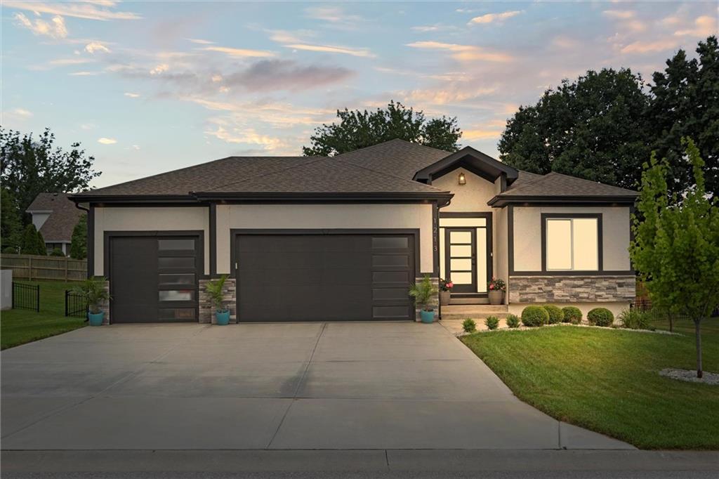 Listing Photo MLS #HMS2561836