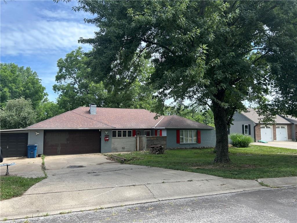 Listing Photo MLS #HMS2561909