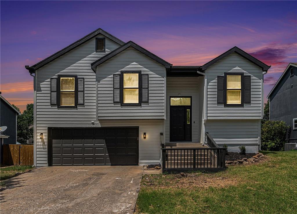 Listing Photo MLS #HMS2561920