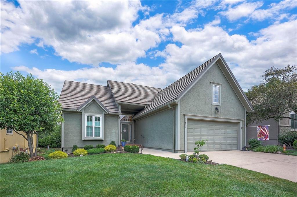 Listing Photo MLS #HMS2562021