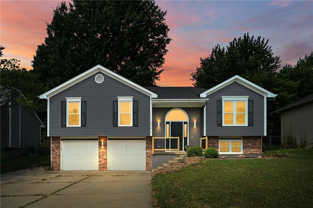 Listing Photo MLS #HMS2562035