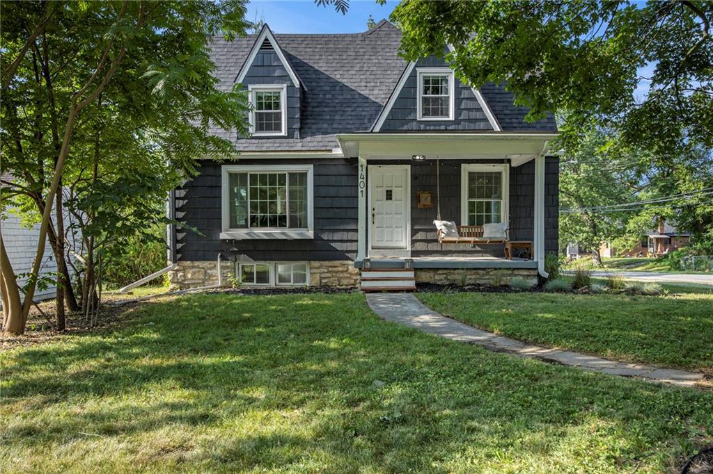 Listing Photo MLS #HMS2562144