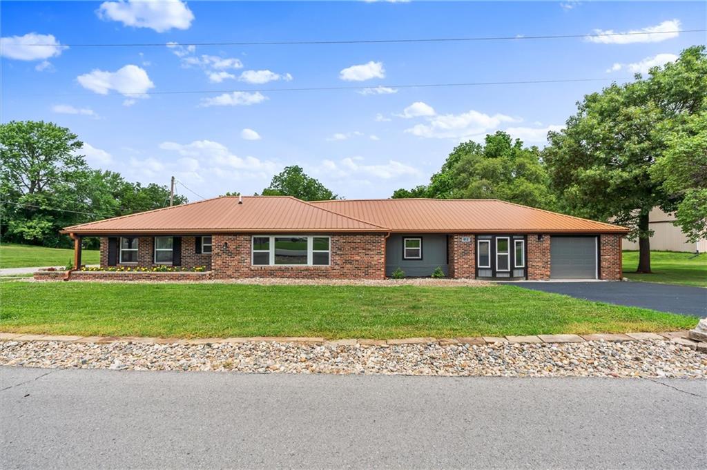 Listing Photo MLS #HMS2562263