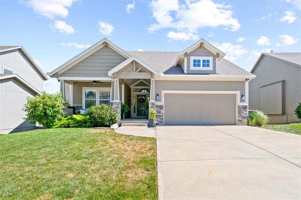 Listing Photo MLS #HMS2562284
