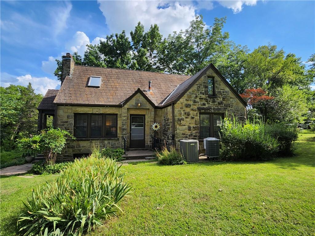 Listing Photo MLS #HMS2562314