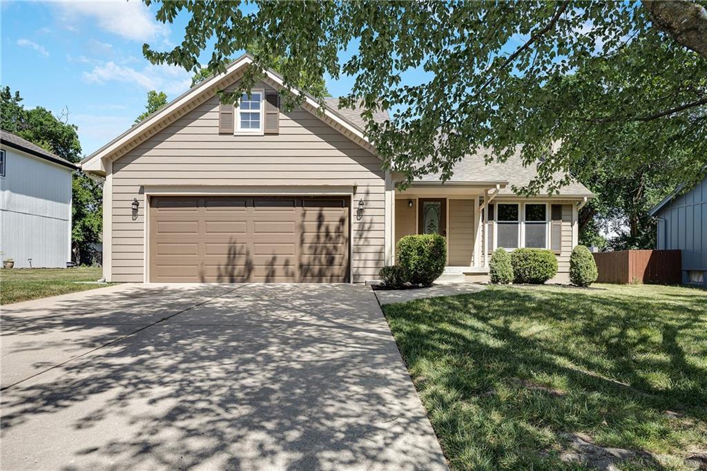 Listing Photo MLS #HMS2562382