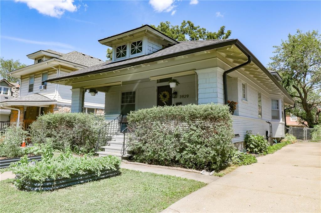 Listing Photo MLS #HMS2562387