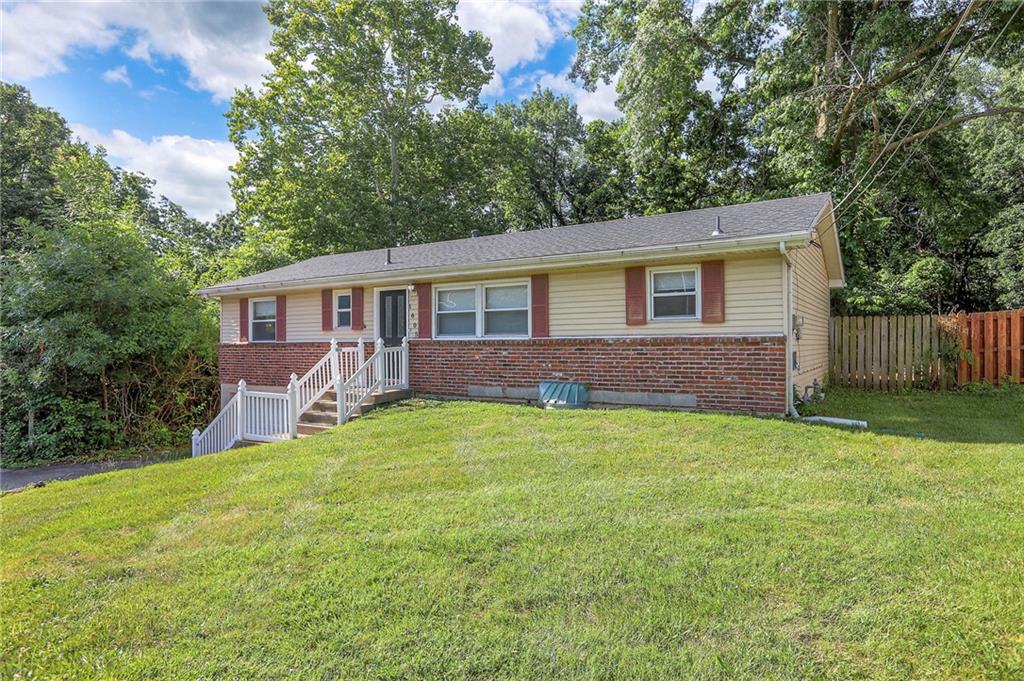 Listing Photo MLS #HMS2562398