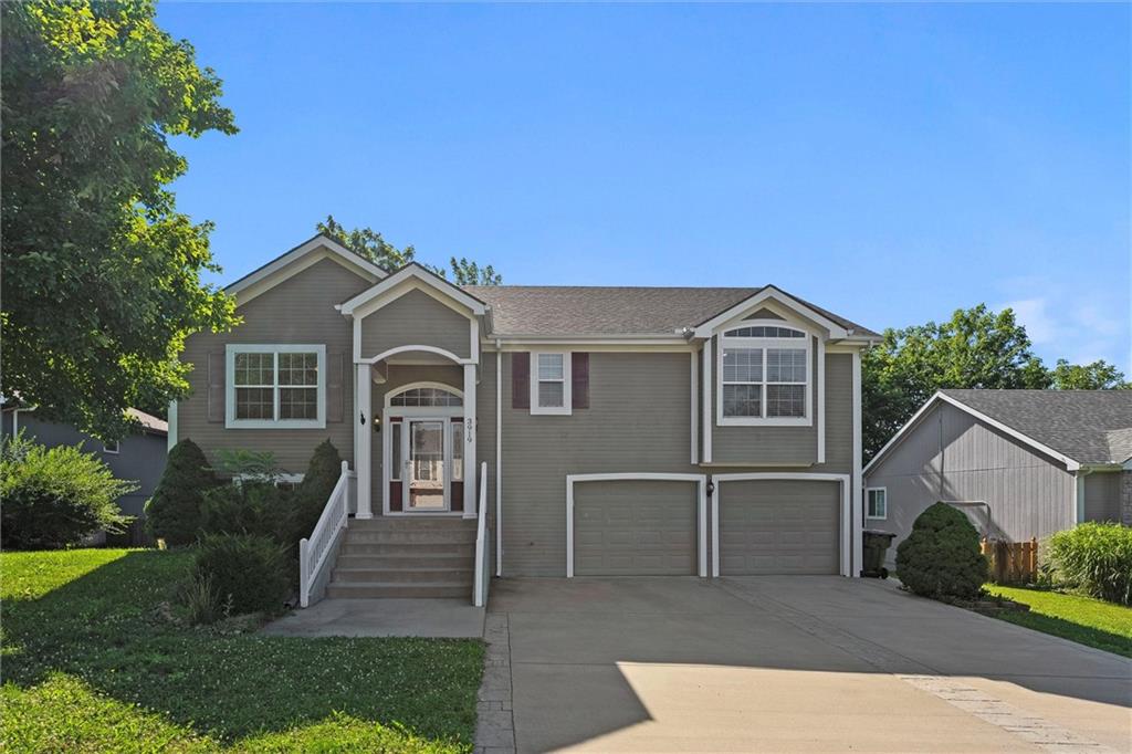 Listing Photo MLS #HMS2562603