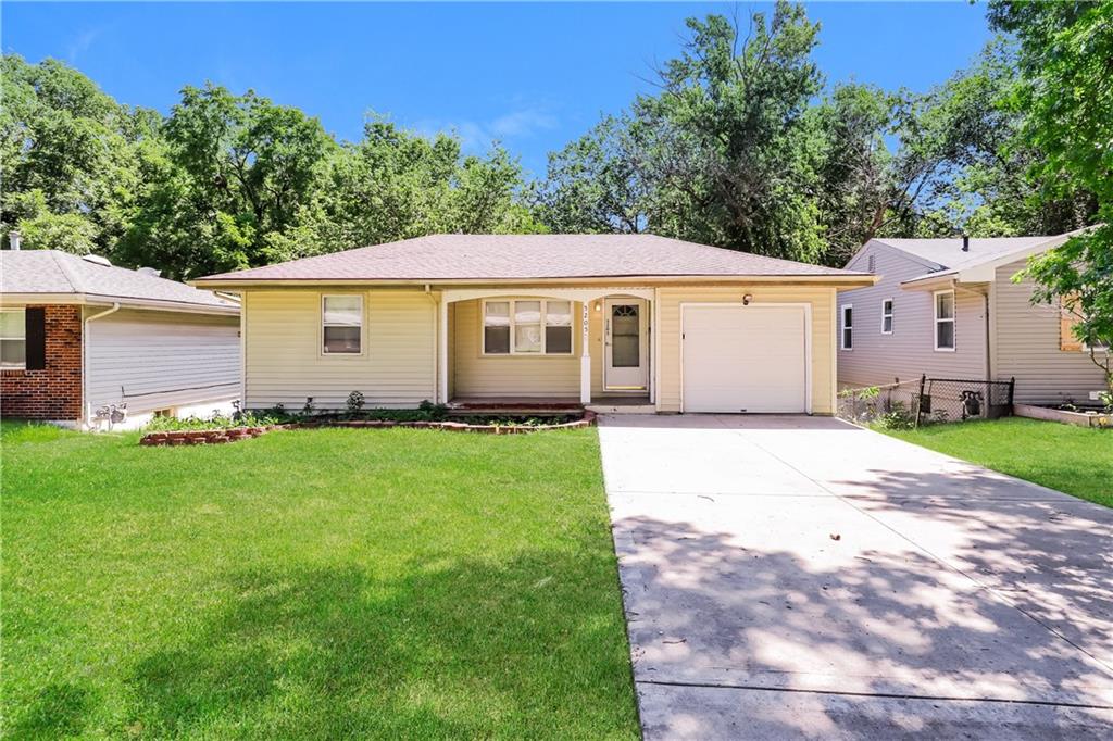 Listing Photo MLS #HMS2562770
