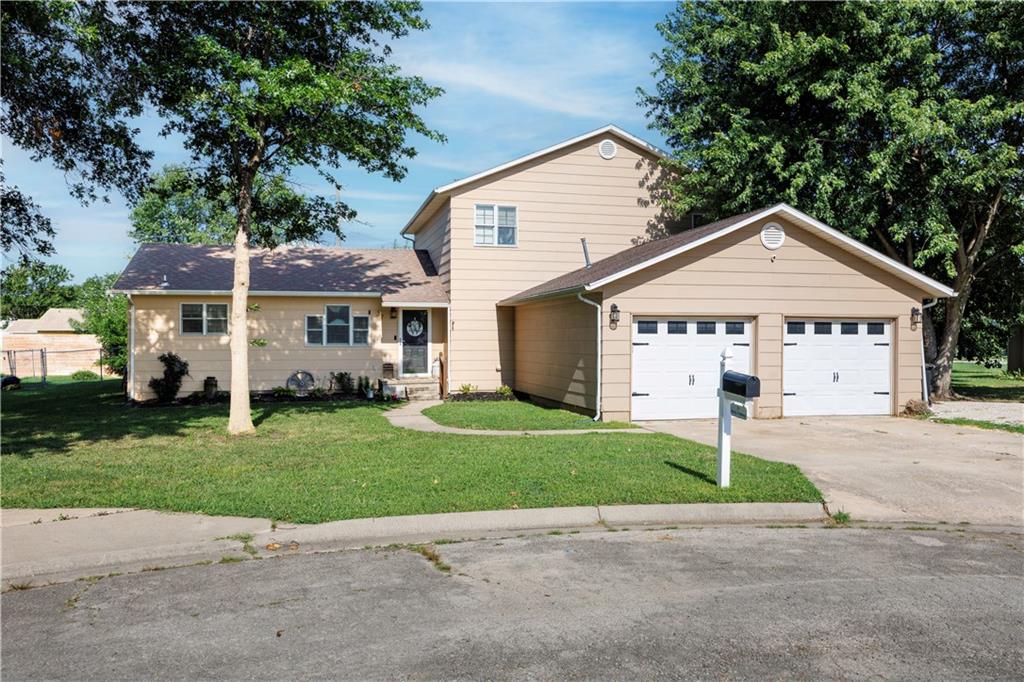 Listing Photo MLS #HMS2562780