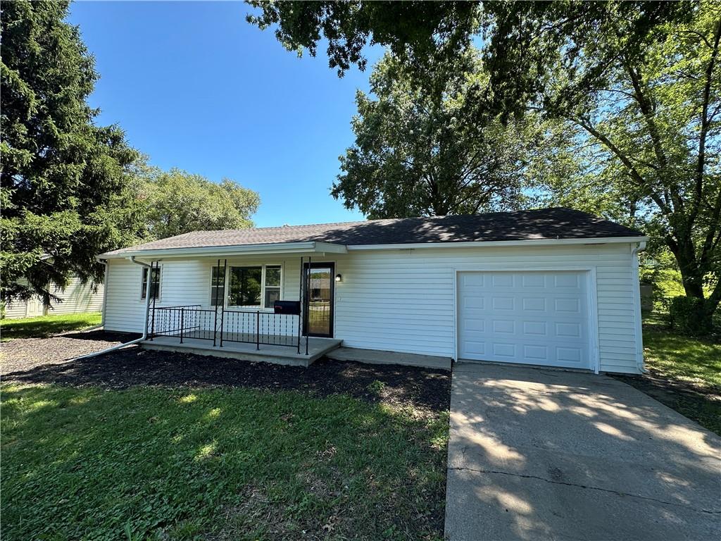 Listing Photo MLS #HMS2562811