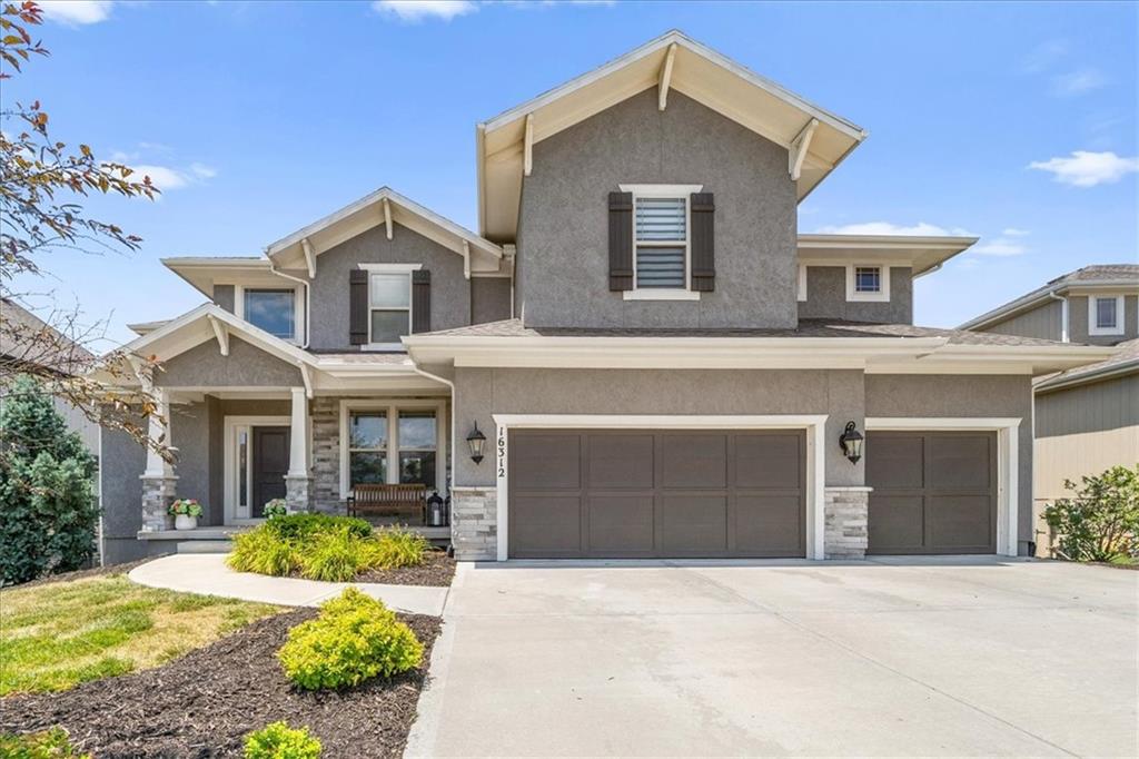 Listing Photo MLS #HMS2562942