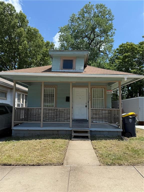 Listing Photo MLS #HMS2563123