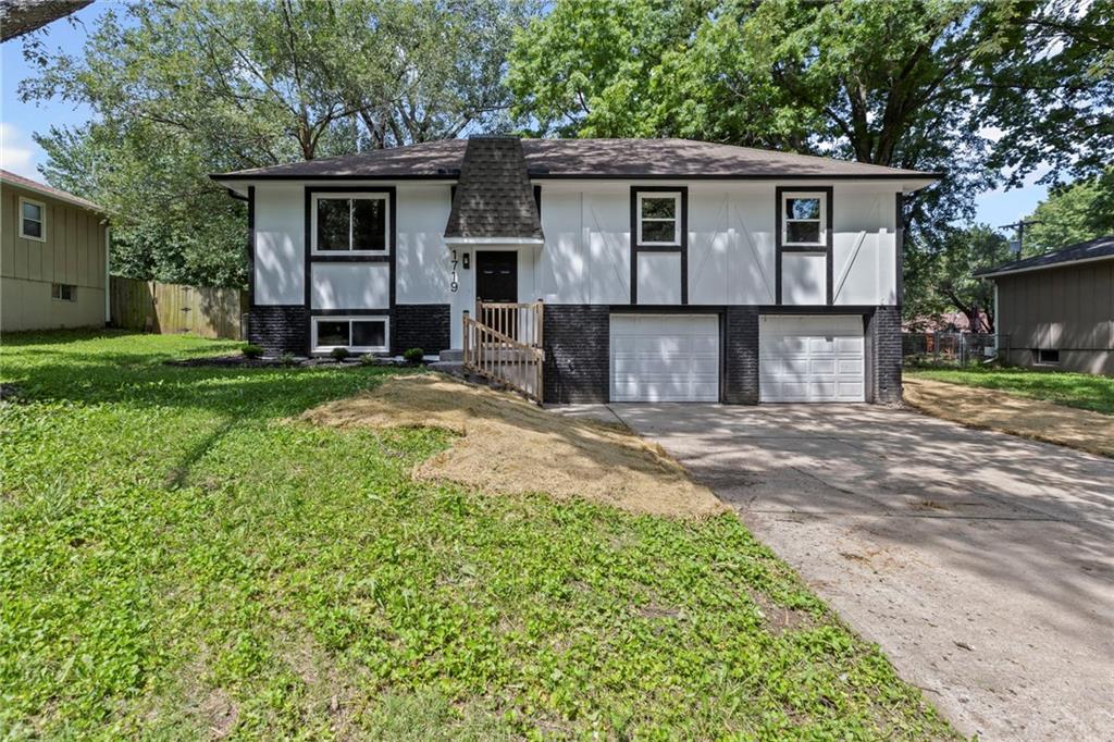 Listing Photo MLS #HMS2563262