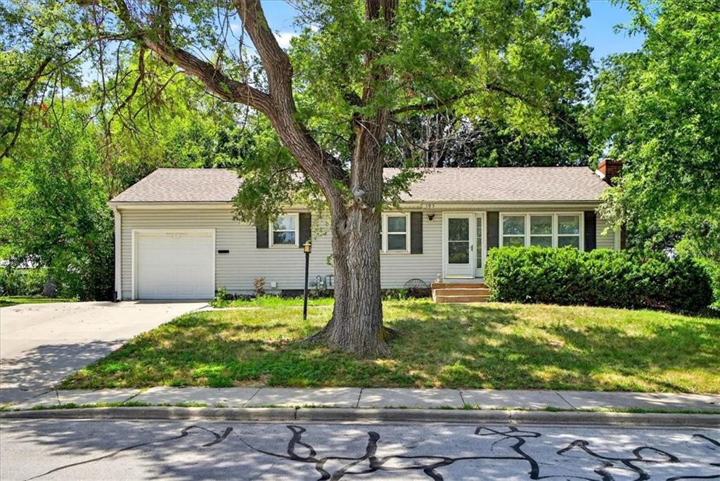 Listing Photo MLS #HMS2563461