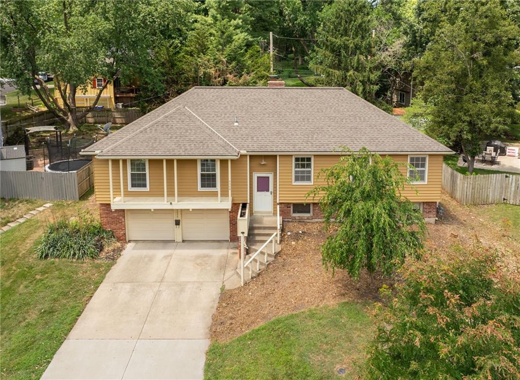 Listing Photo MLS #HMS2563602