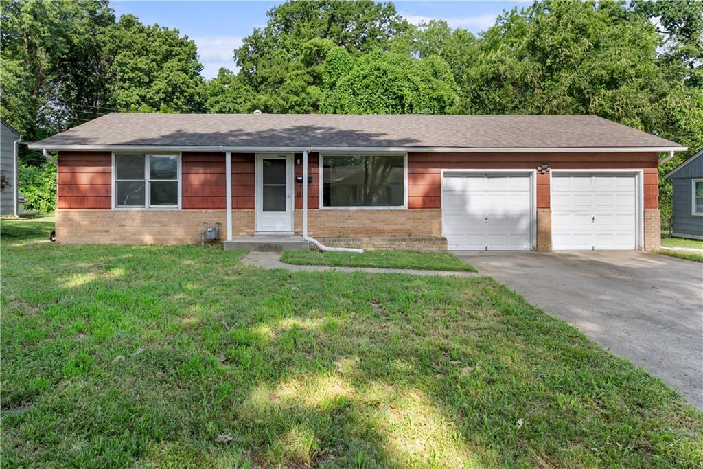 Listing Photo MLS #HMS2563637