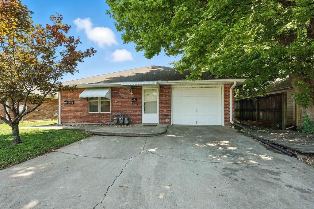 Listing Photo MLS #HMS2563847
