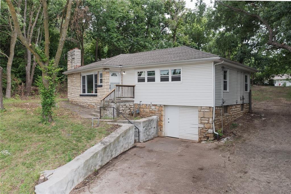 Listing Photo MLS #HMS2564255