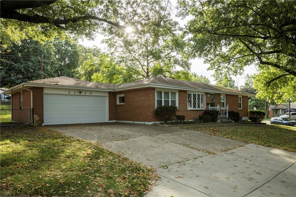 Listing Photo MLS #HMS2564367