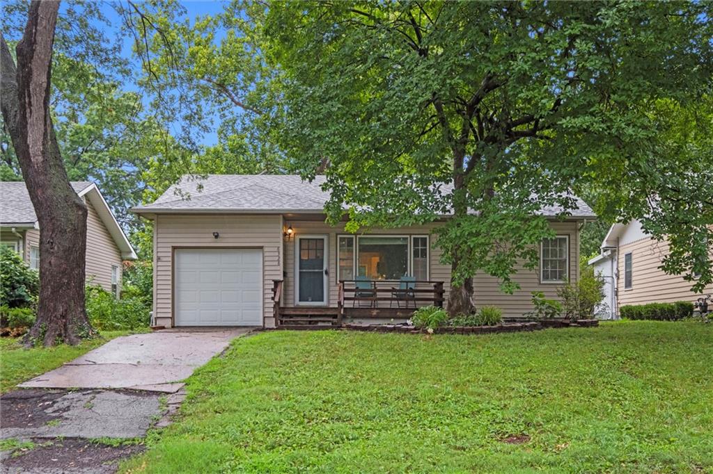 Listing Photo MLS #HMS2564412
