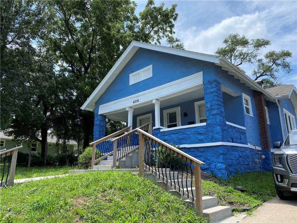 Listing Photo MLS #HMS2564555