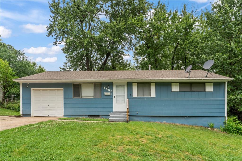 Listing Photo MLS #HMS2564714