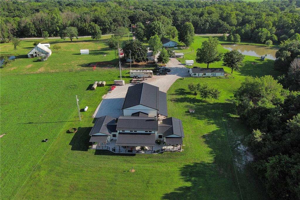 Listing Photo MLS #HMS2564856